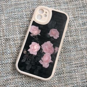 Floral Cream Iphone 11 Case